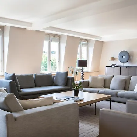 La Reserve 5* Parigi